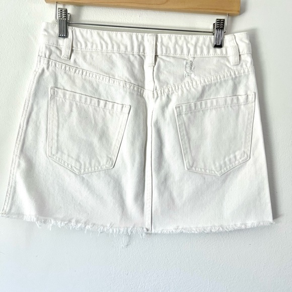 We The Free White Denim Raw Hem Zipper Front Mini Skirt Size 28 - Picture 8 of 10